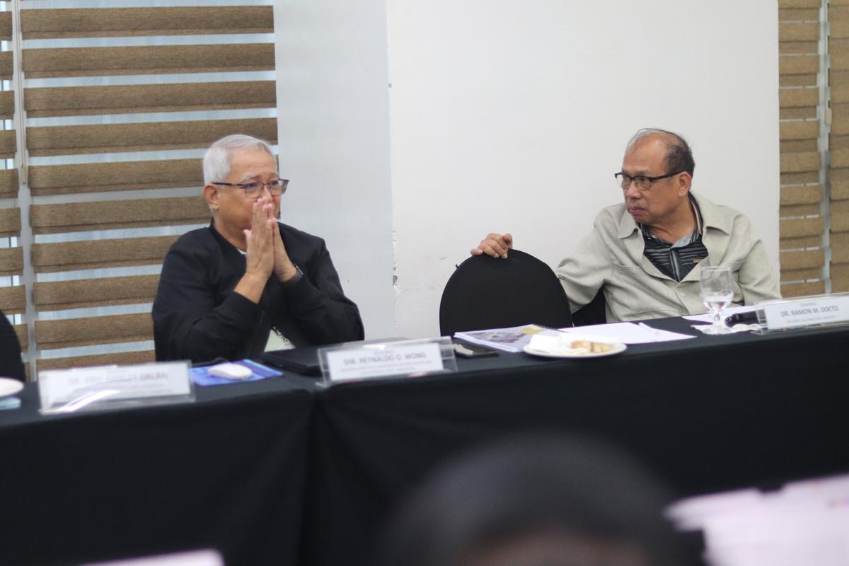 Governing Board Meetings (33)