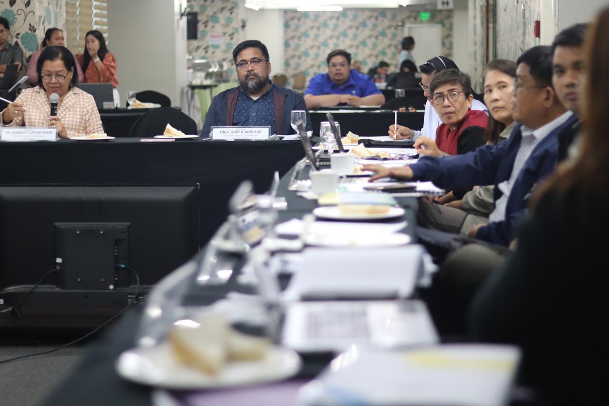 Governing Board Meetings (35)