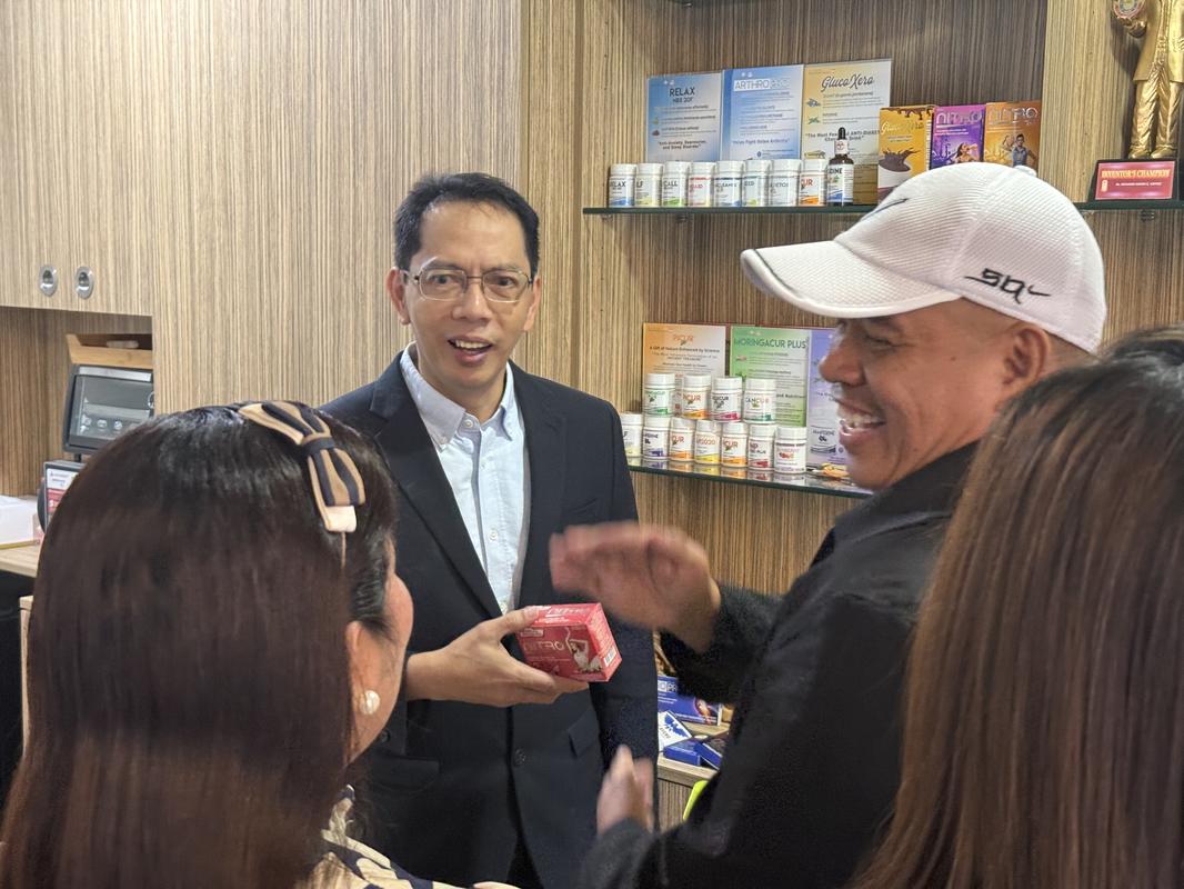 Visit to Bauertek Farmaceutical Technologies (2)