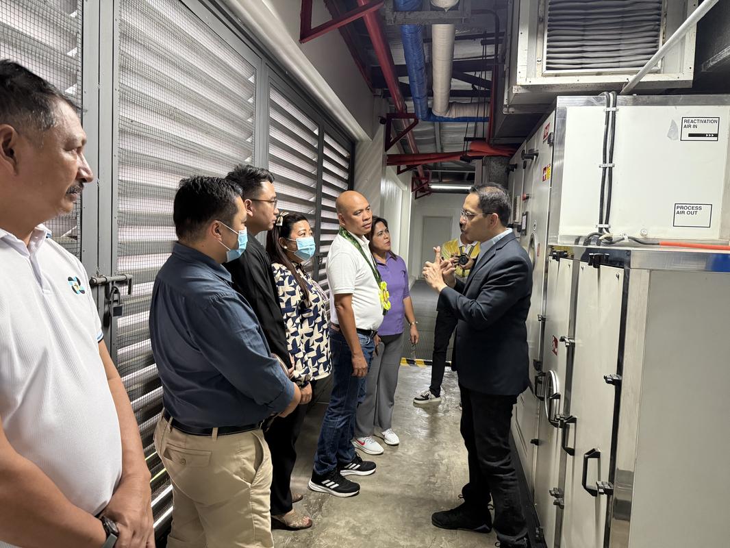 Visit to Bauertek Farmaceutical Technologies (6)