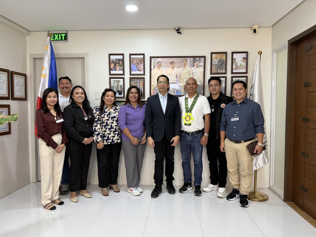 Visit to Bauertek Farmaceutical Technologies (7)